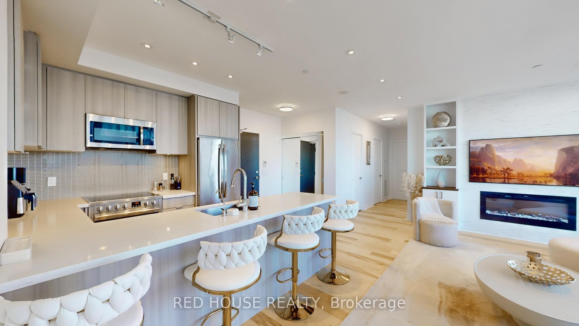 3 Bedrooms Condo at 33 Shore Breeze, Toronto For sale