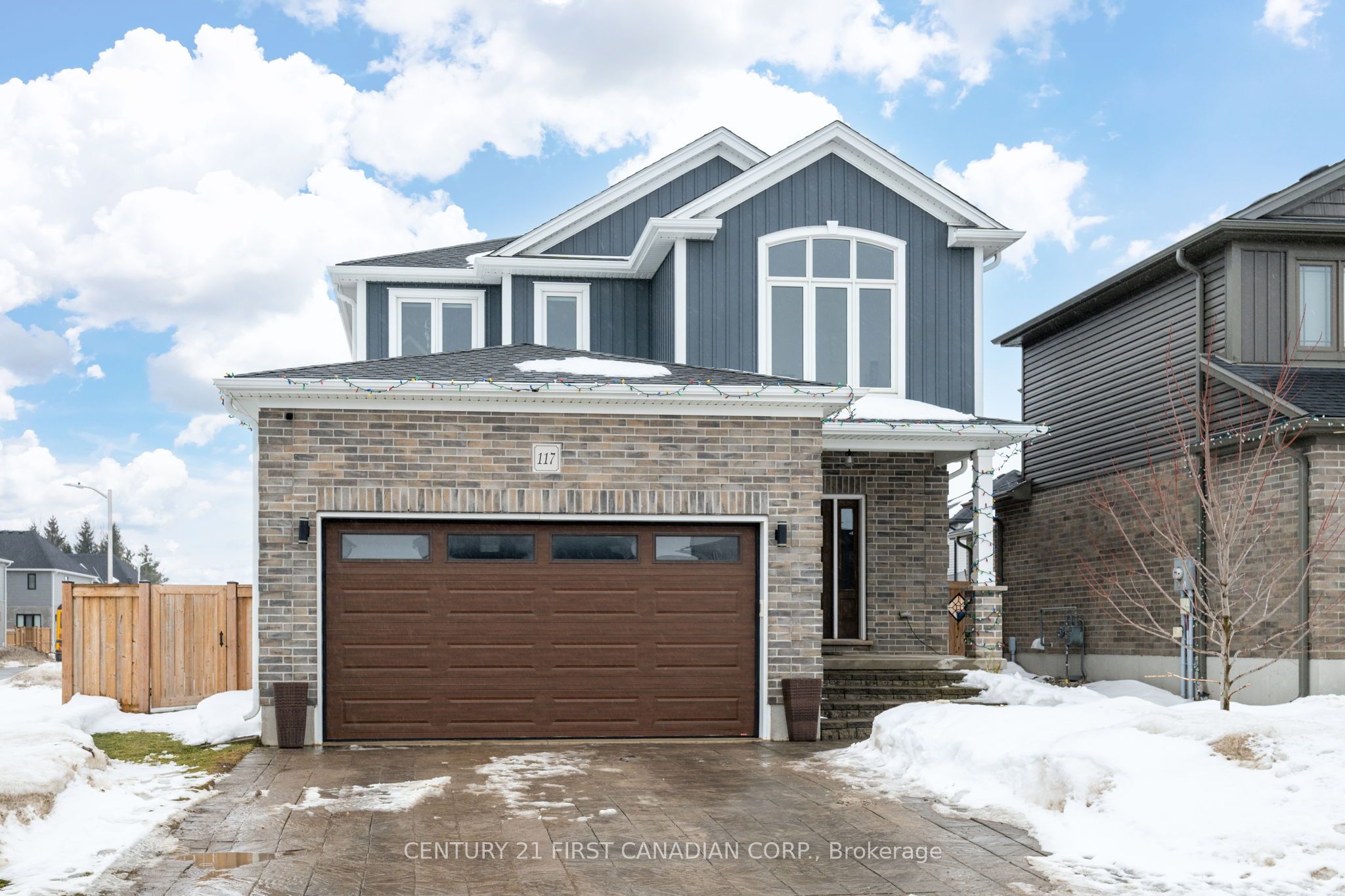 117 Gilmour Drive, Lucan Biddulph, ON N0M 2J0
