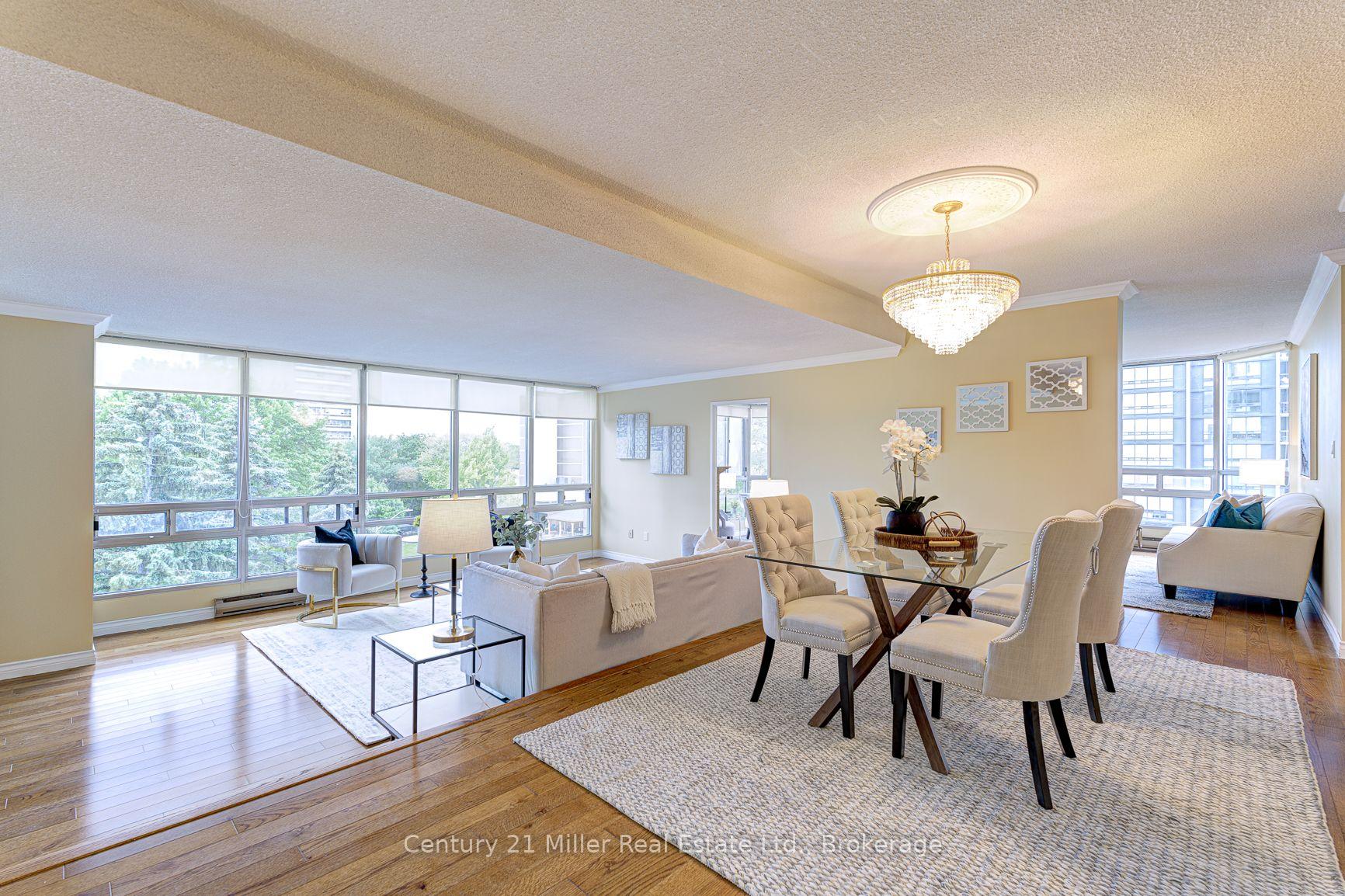 2 Bedrooms Condo at 2180 Marine, Oakville For sale