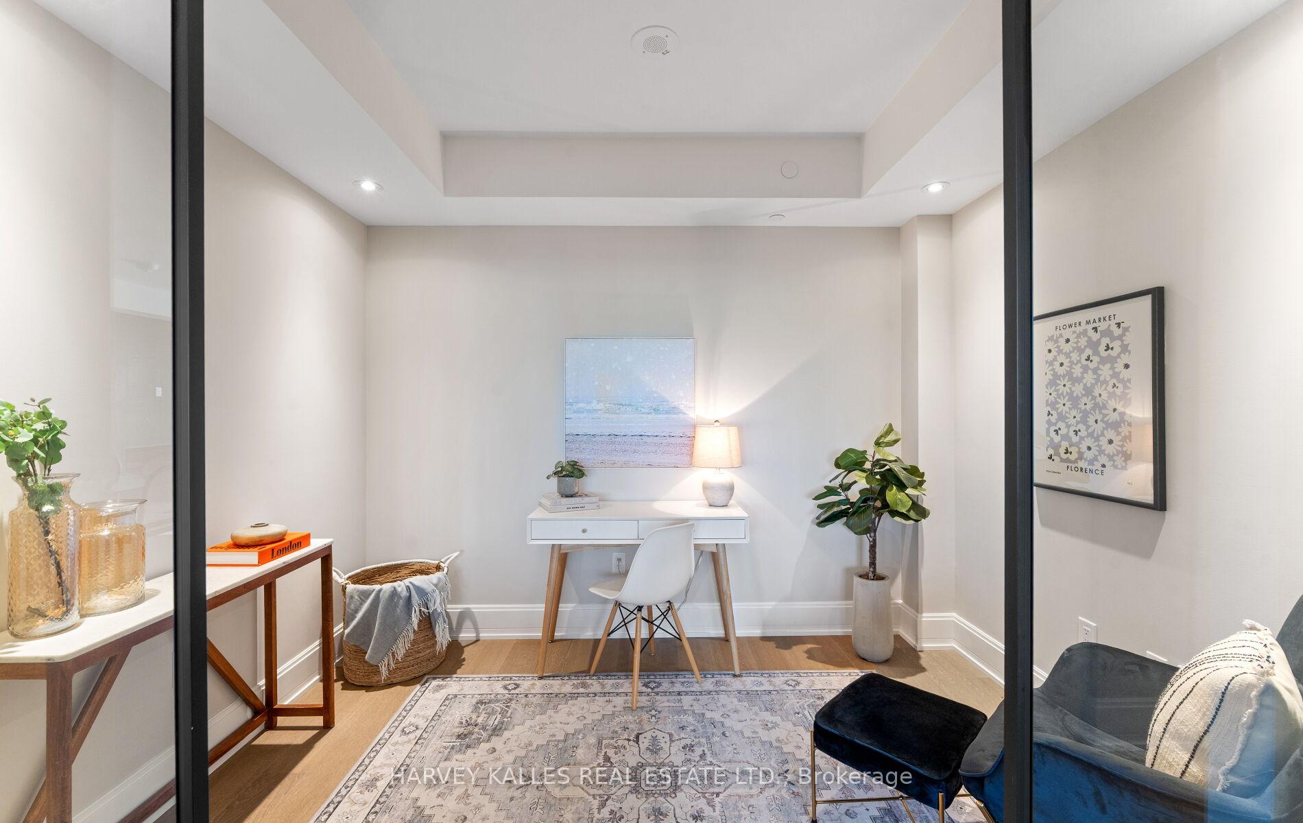 2 Bedrooms Condo at 355 Bedford Park, Toronto For sale