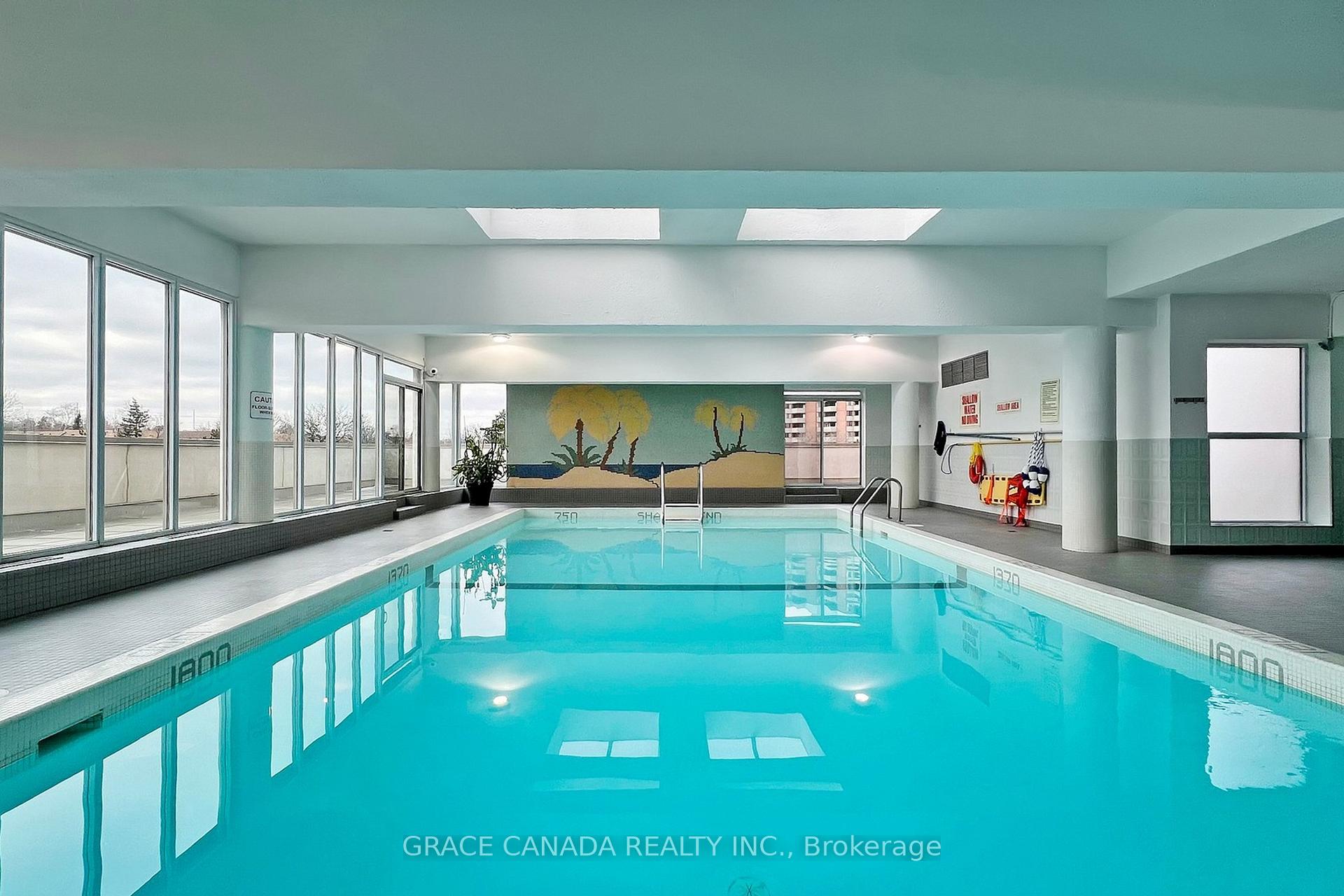 2 Bedrooms Condo at 10 Dean Park, Toronto For sale