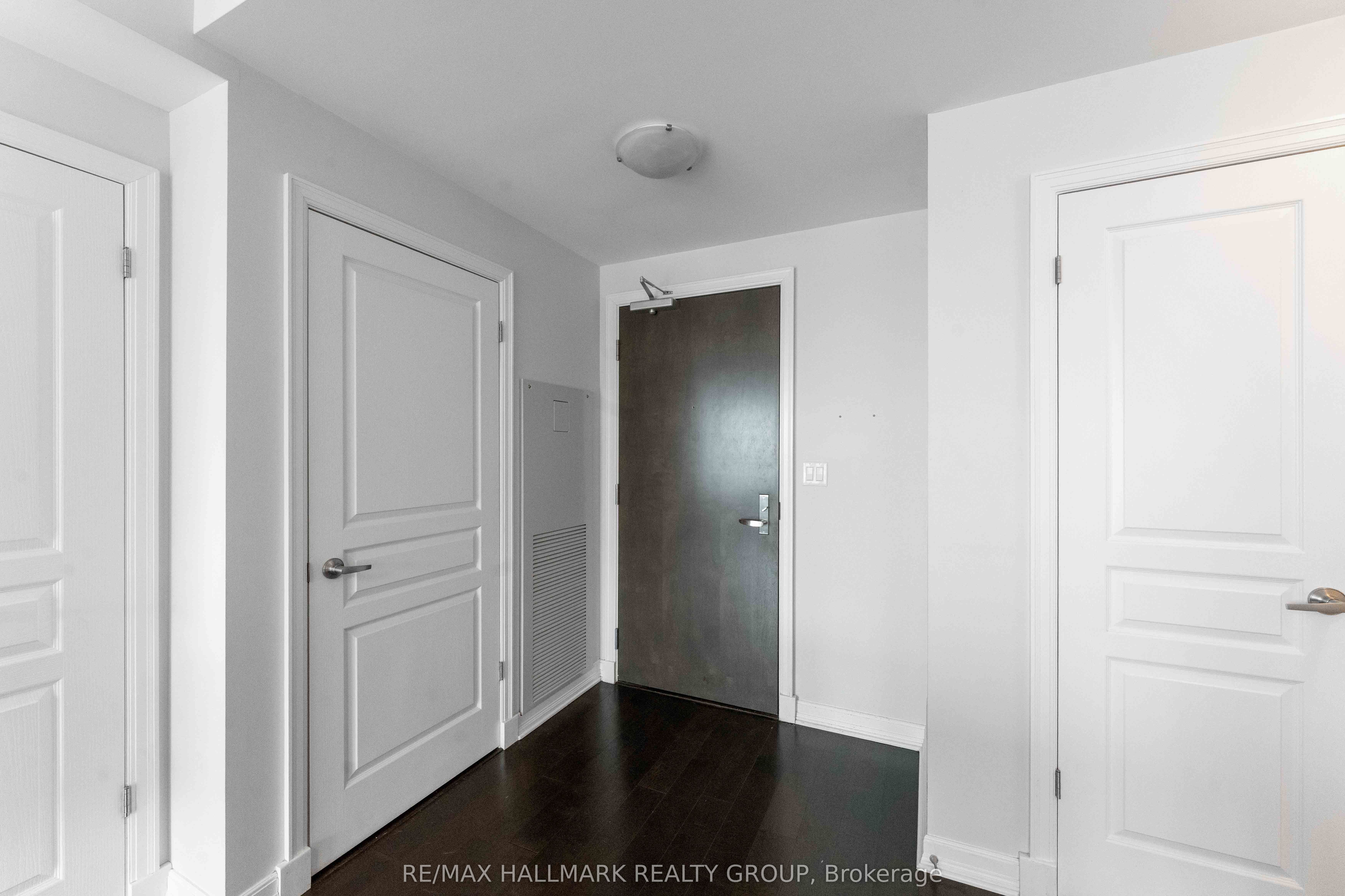 #1408 - 238 Besserer Street, LowerTownSandyHill, ON K1N 6B1