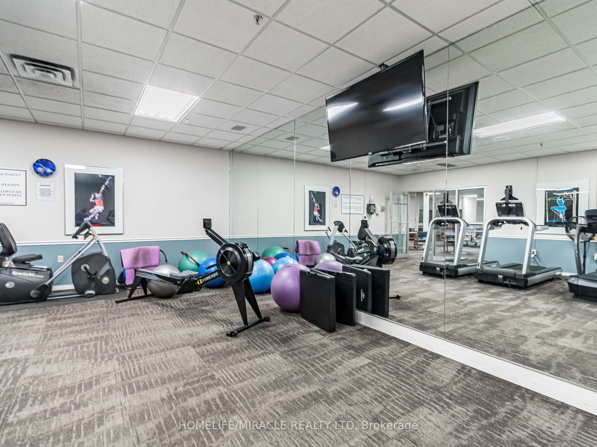 1270 Maple Crossing Boulevard, #604