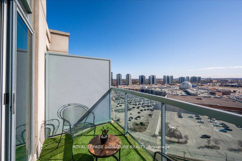 1 Bedroom Condo at 2545 Erin Centre, Mississauga For sale