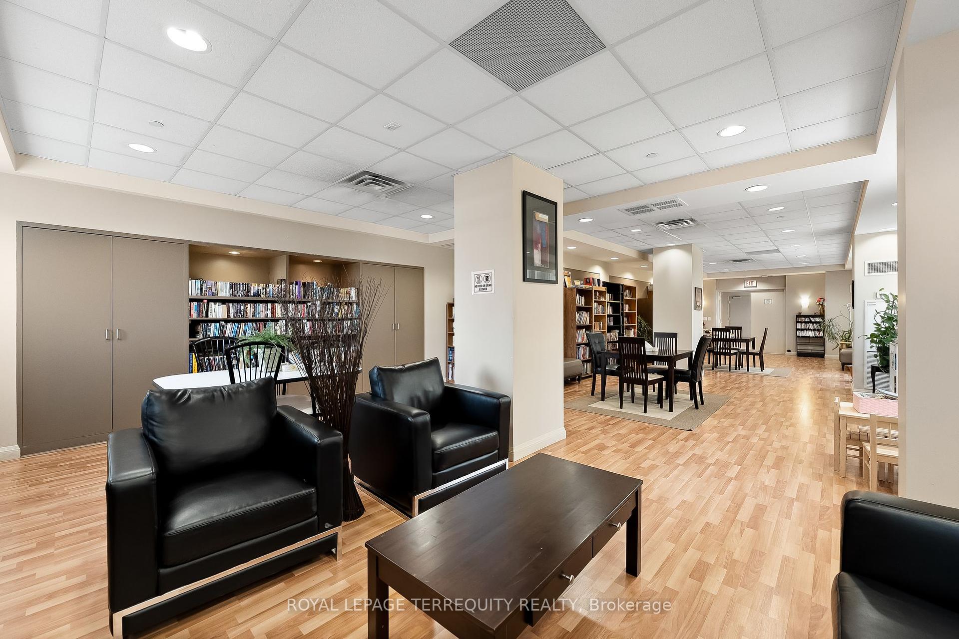 3 Bedrooms Condo at 3650 Kingston RD, Toronto For sale