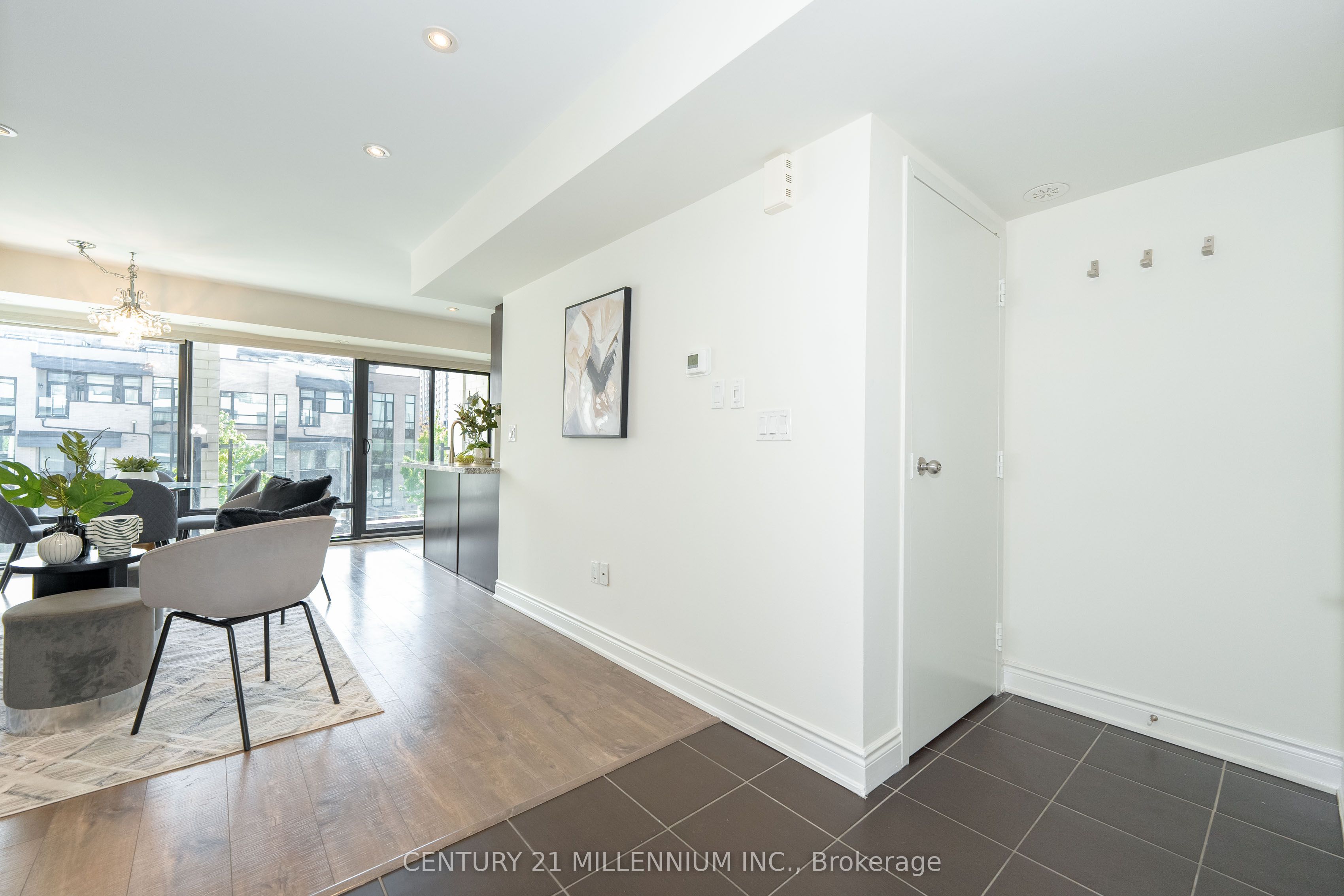 130 Widdicombe Hill Boulevard, #414