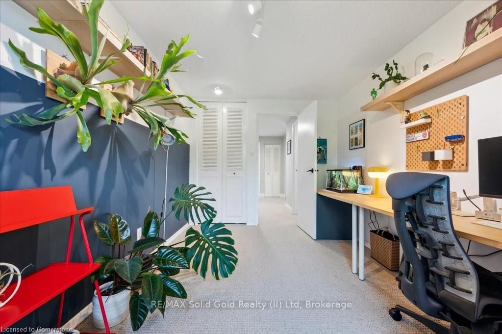 104 Kingswood Drive, #17