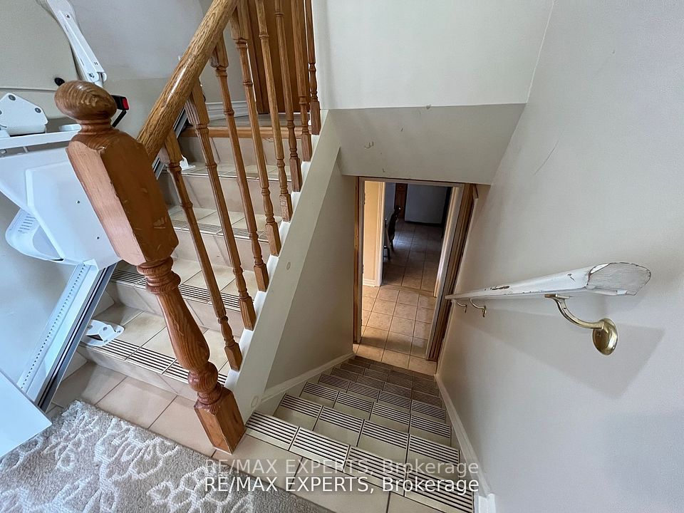 12 Blue Haven Crescent