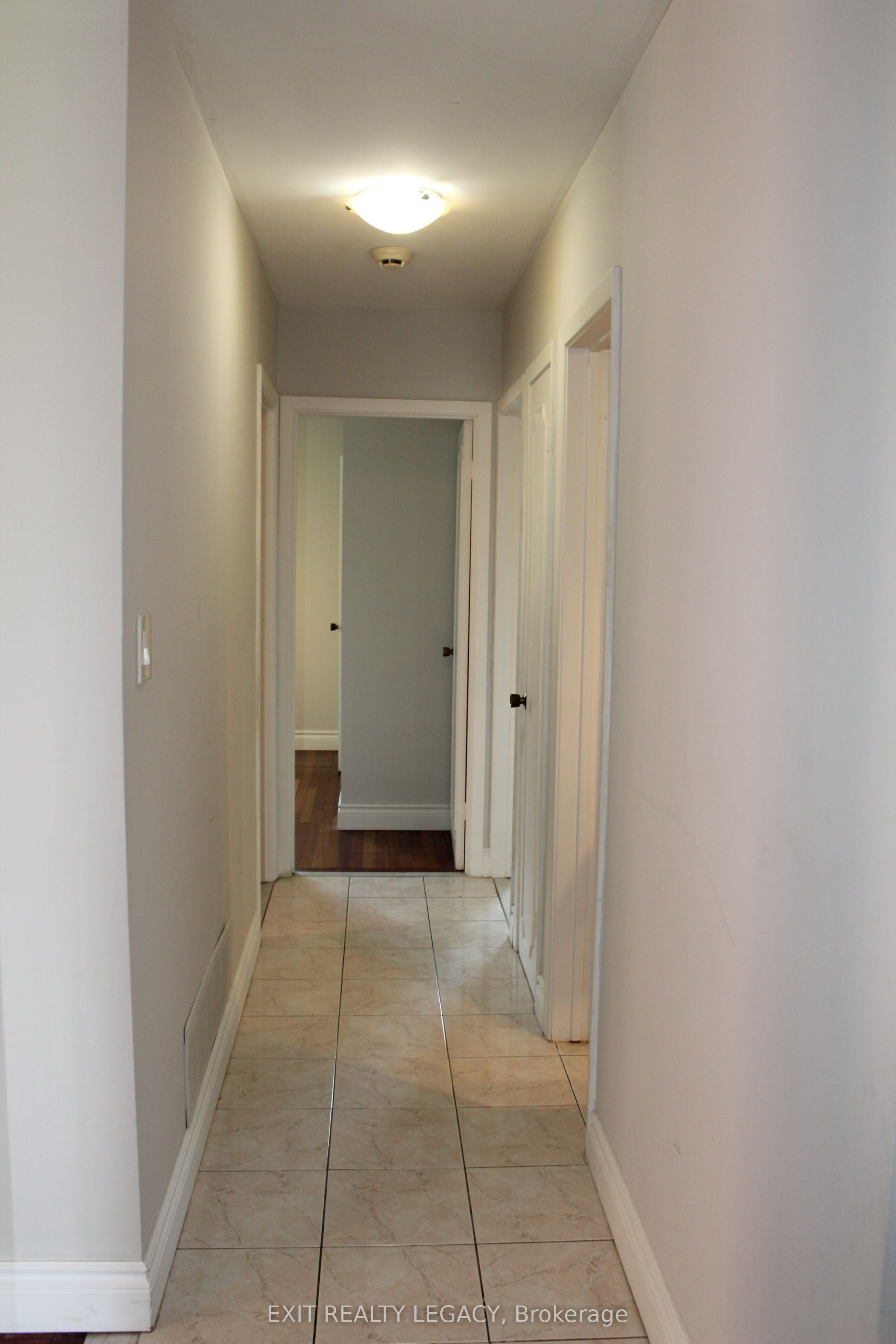 89 Bond Crescent