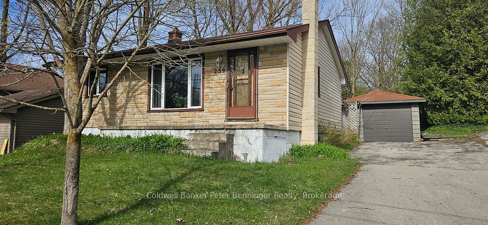 239 Countess