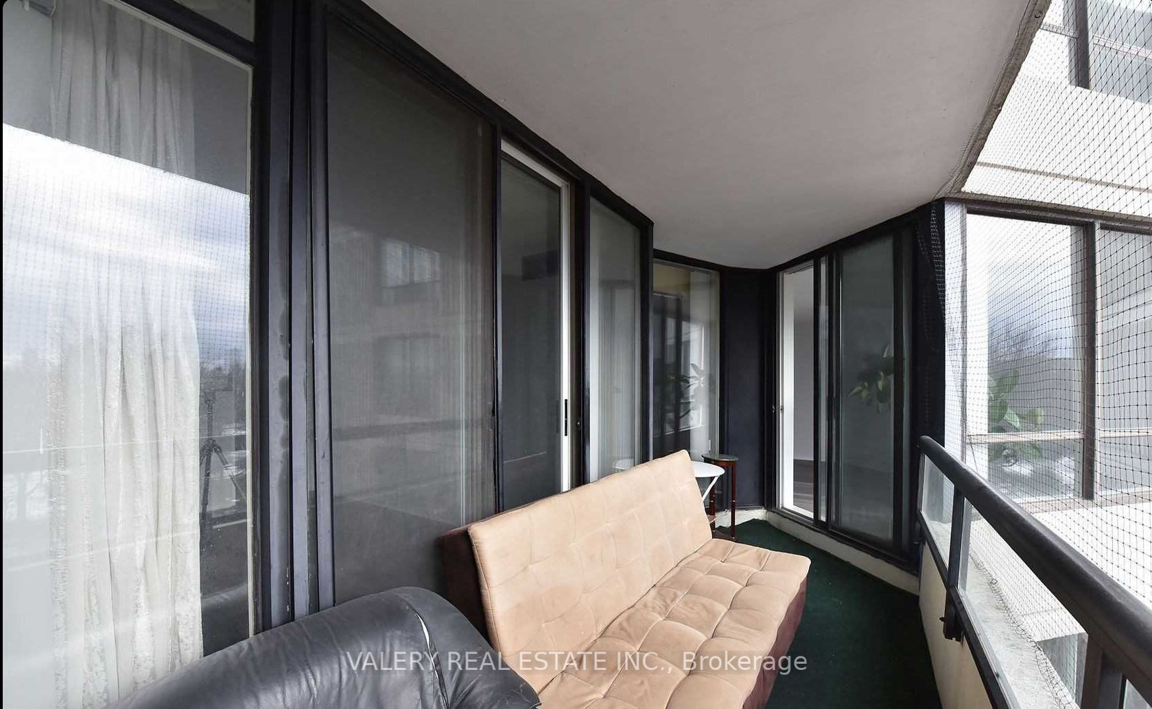 1131 Steeles Avenue W, #409
