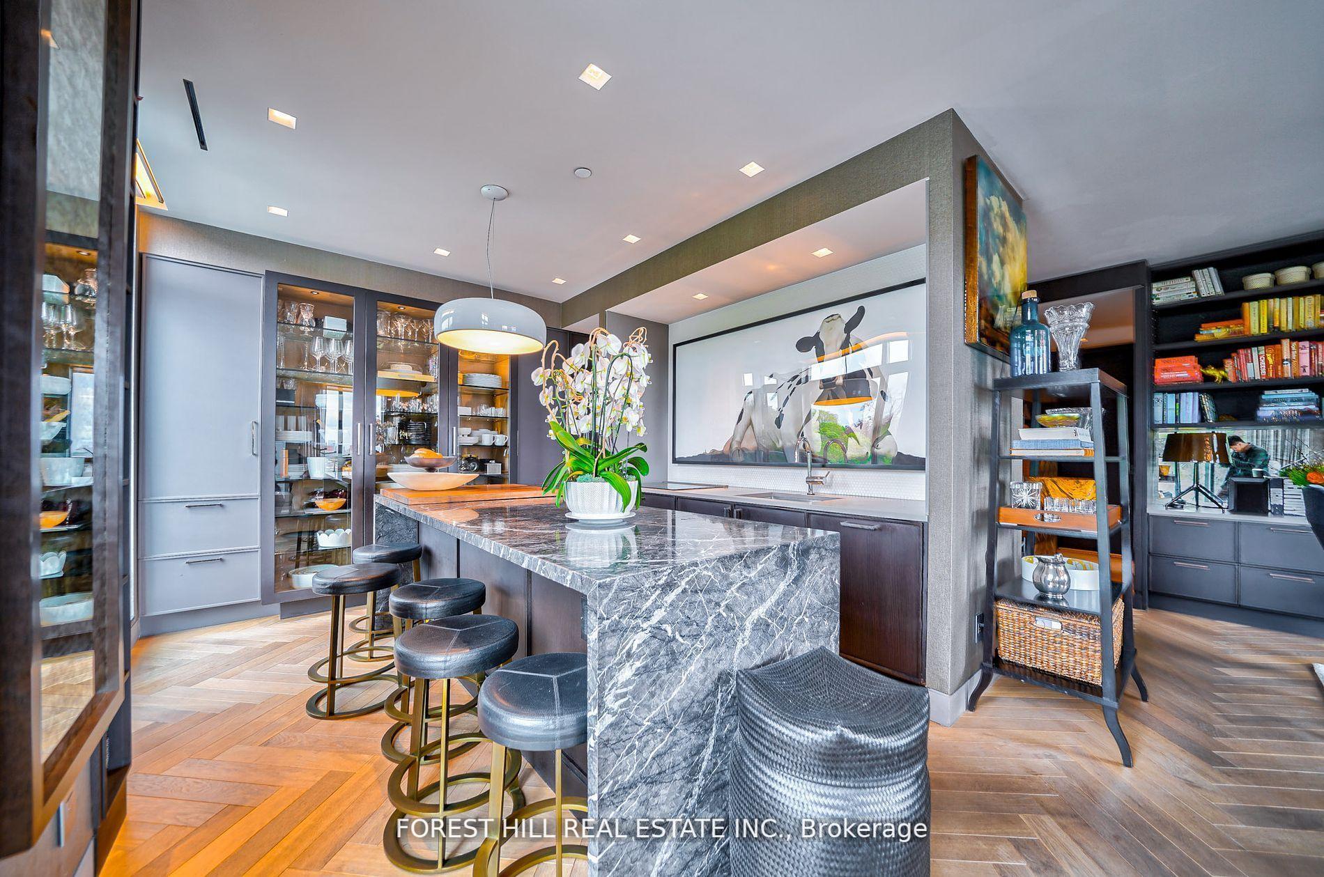 3 Bedrooms Condo at 377 Madison, Toronto For sale