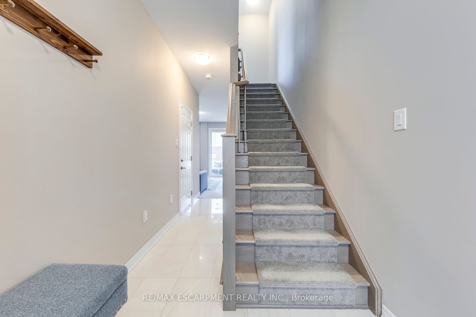 386 Belcourt Common
