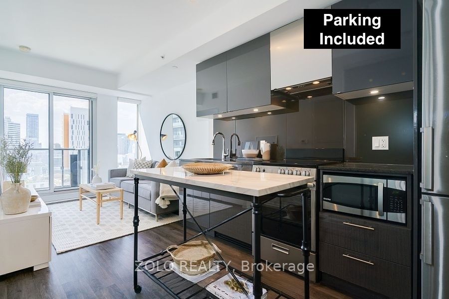 251 Jarvis