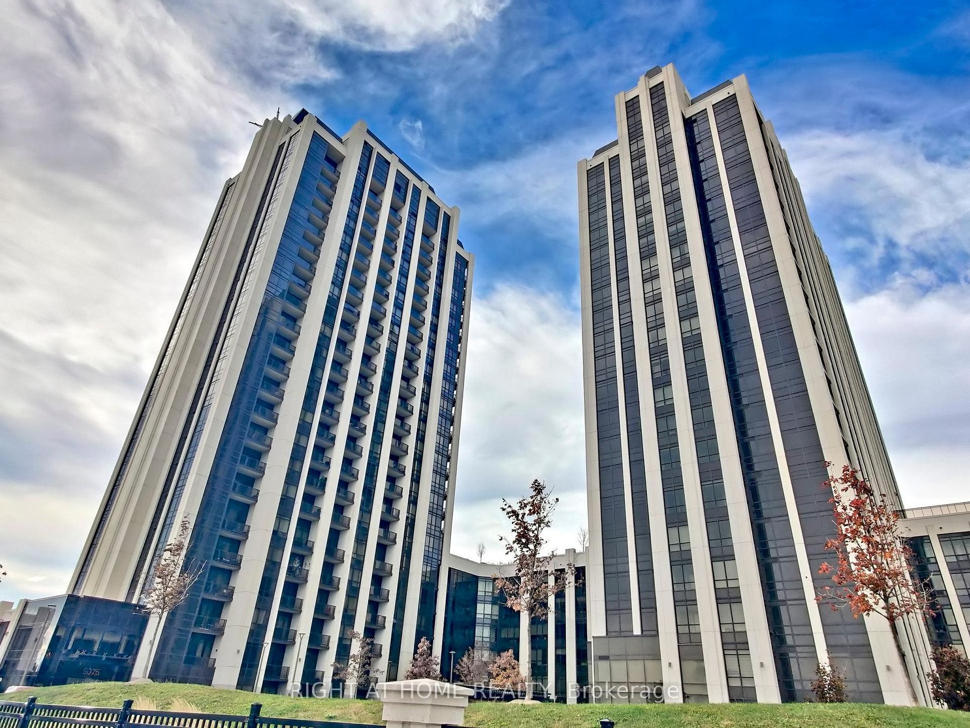 2 Bedrooms Condo at 9075 Jane, Vaughan For sale