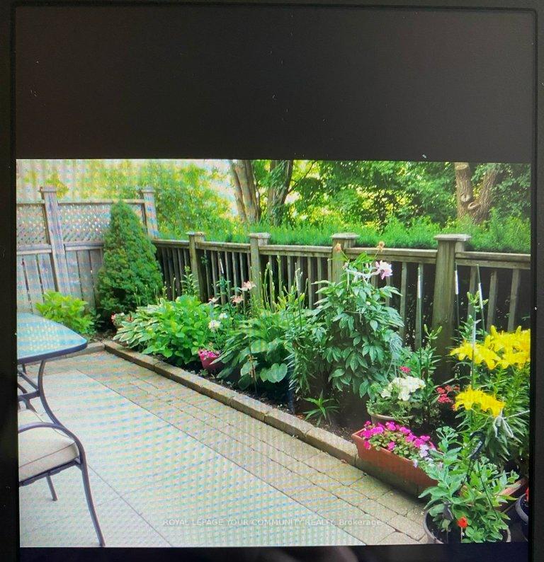2 Bedrooms Condo at 2500 Rutherford,  Vaughan For sale