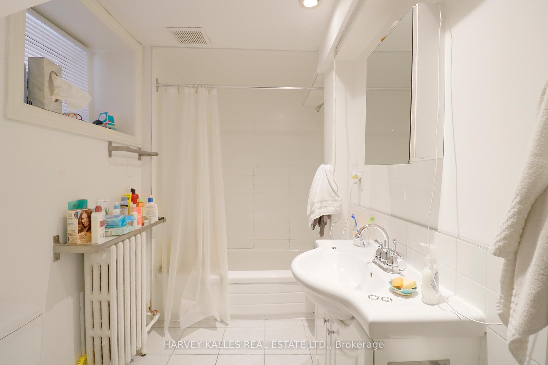 107 Concord Avenue B1