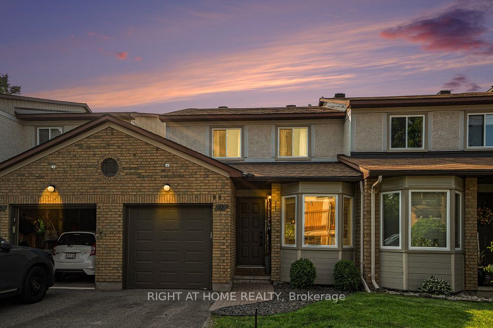83 Versailles