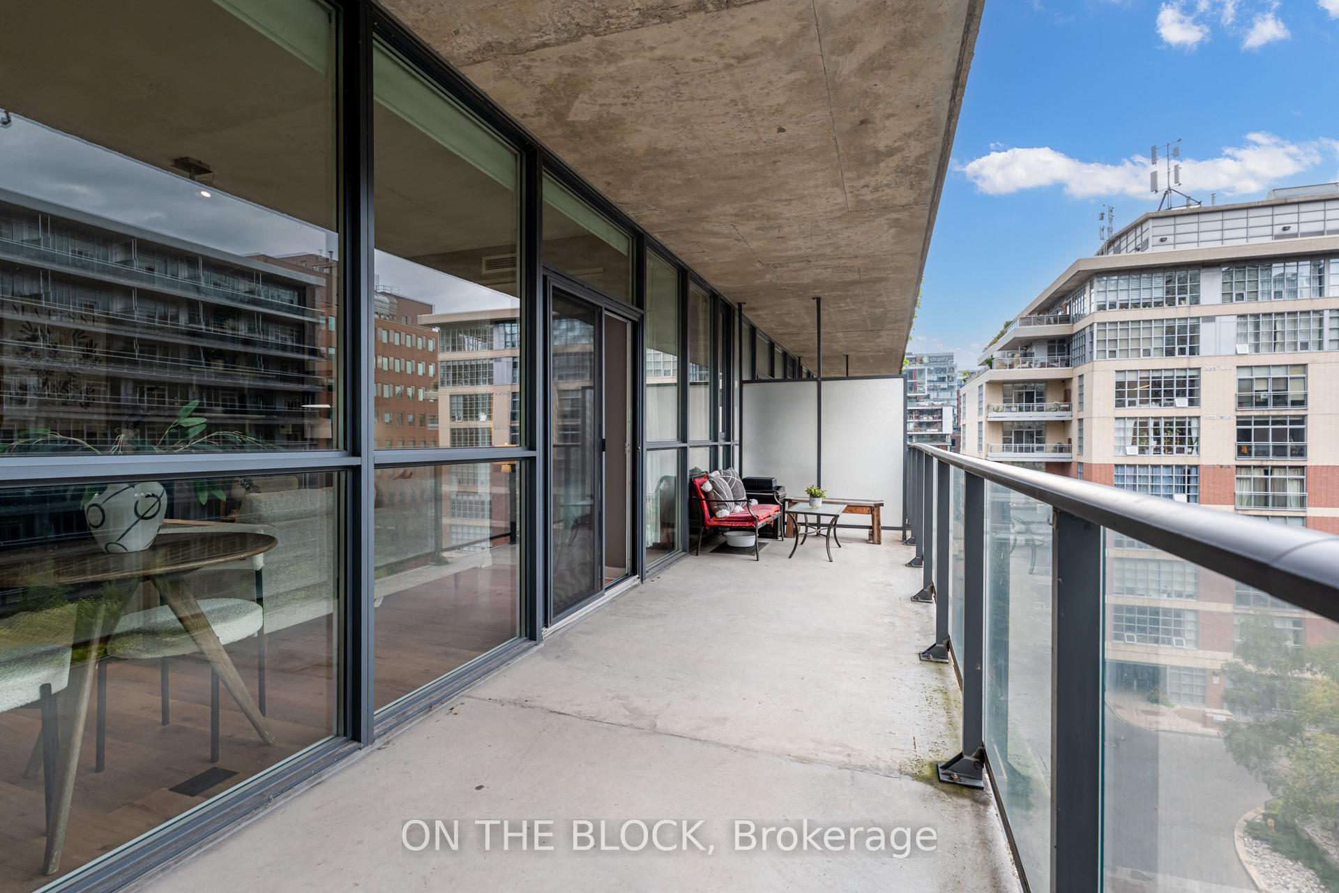 1 Bedroom Condo at 478 King,  Toronto For sale