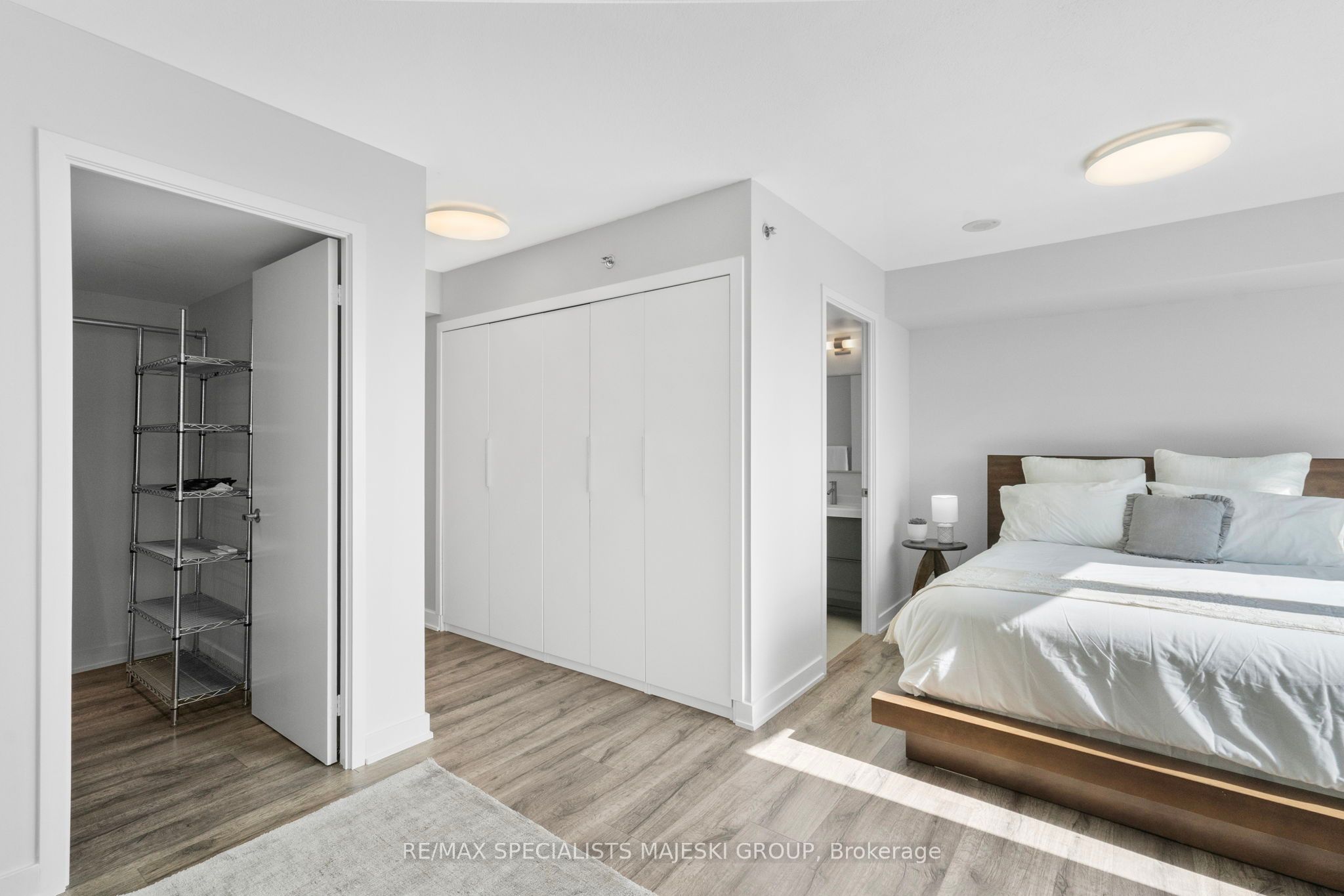 11 Superior Avenue, #706