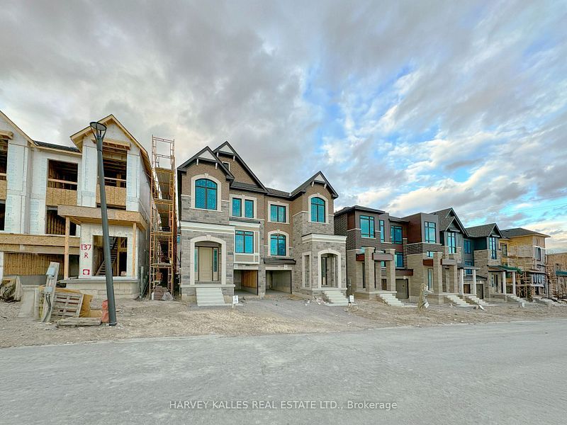 1048 Valhalla Terrace W