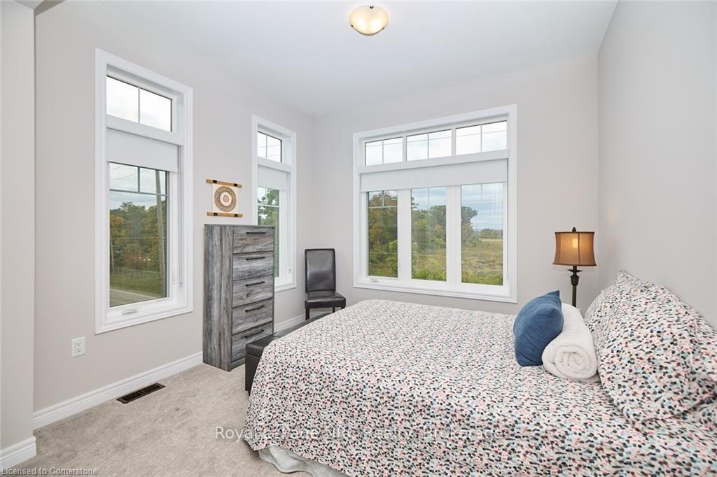 3 Bedrooms Condo at 288 Glover, Hamilton For sale