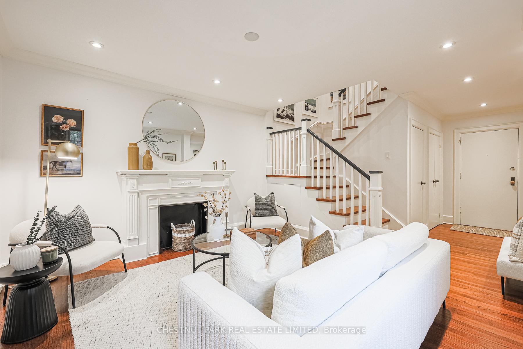 4 Bedrooms Condo at 480 Oriole, Toronto For sale
