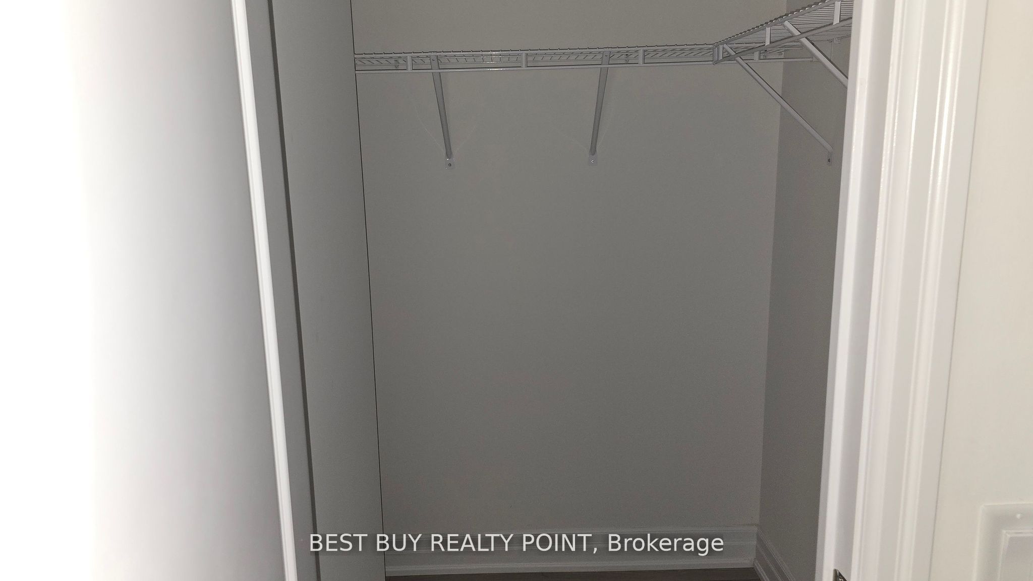 36 Elm Drive W, #201