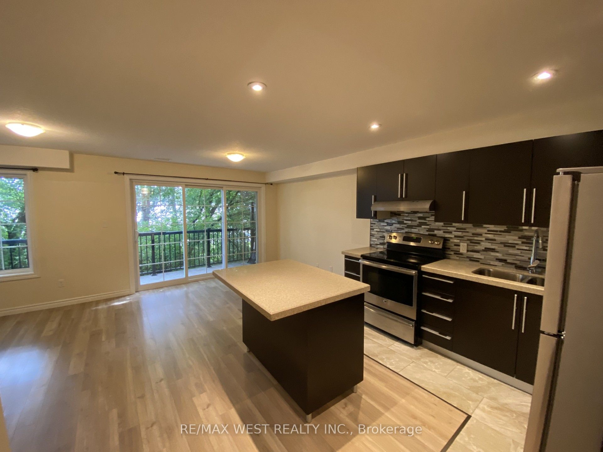 85 Gage Avenue, #6