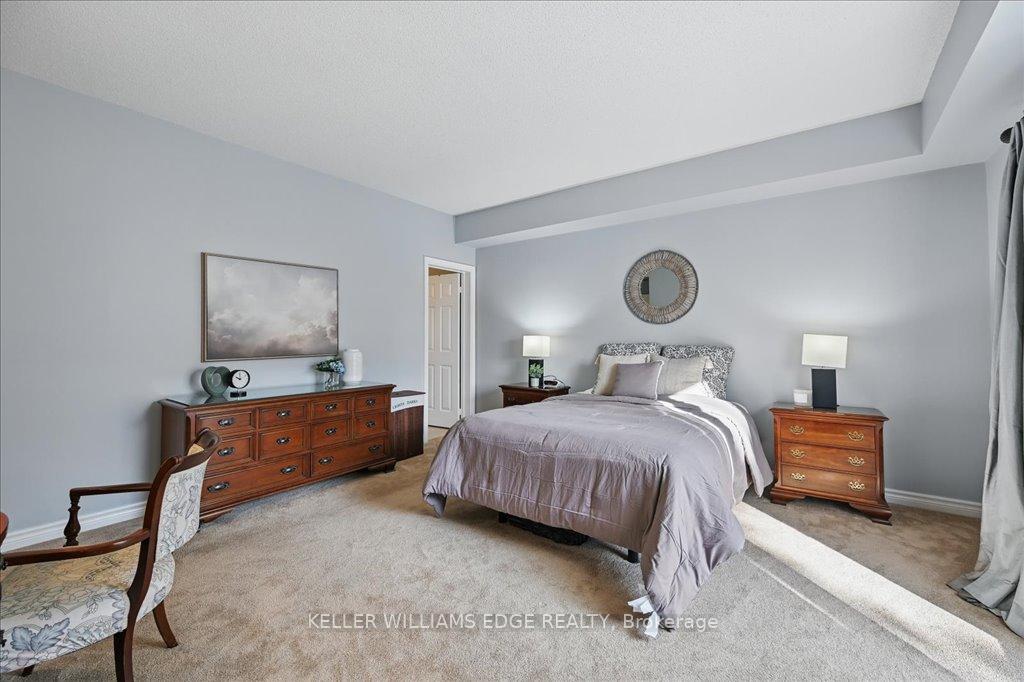 2 Bedrooms Condo at 3230 New,  Burlington For sale