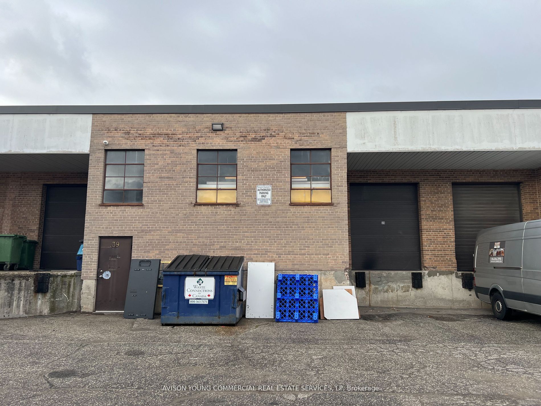 1111 Finch Avenue W, #39