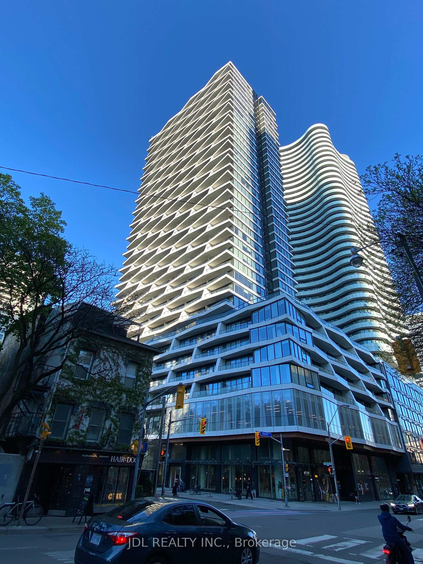 1 Bedroom Condo at 85 Wood, Toronto For sale
