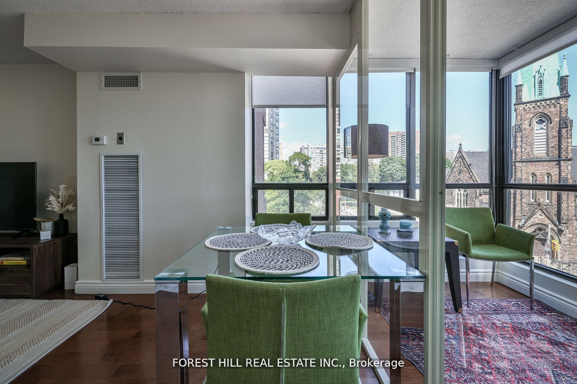 117 Gerrard Street, #503