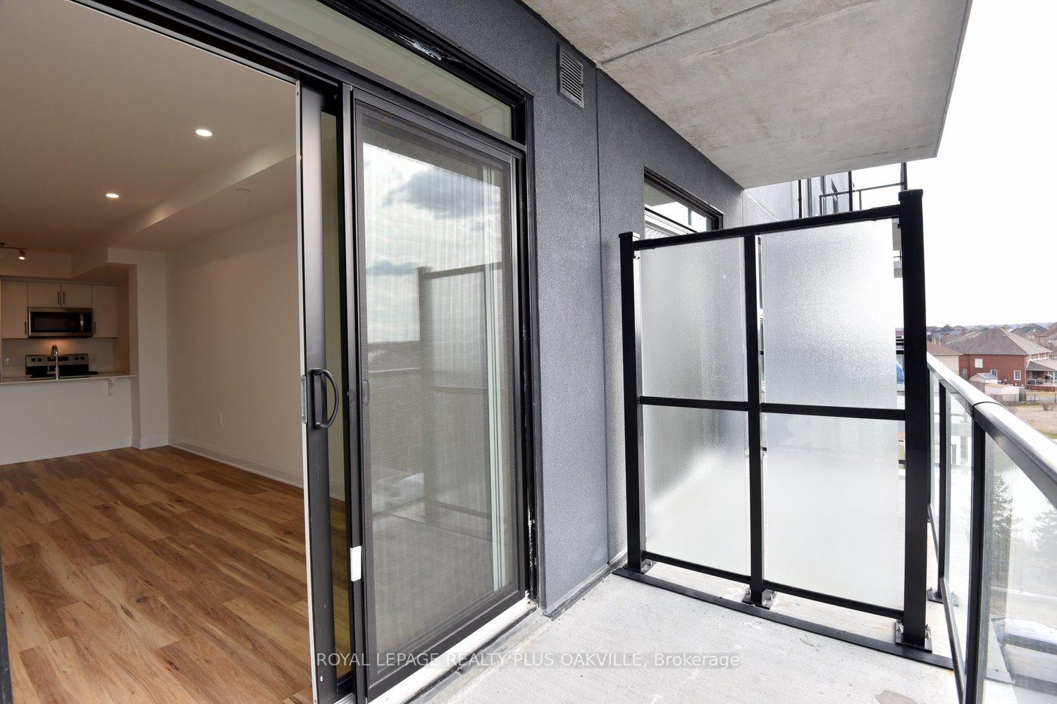 1 Bedroom Condo at 1936 Rymal, Hamilton For sale