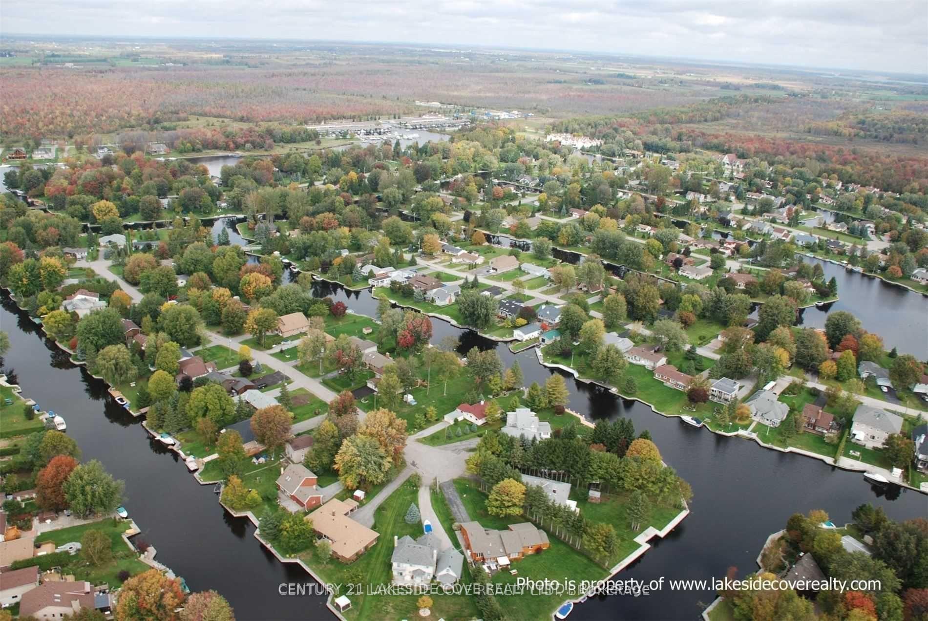 17 Willow Crescent, Ramara, ON L0K 1B0