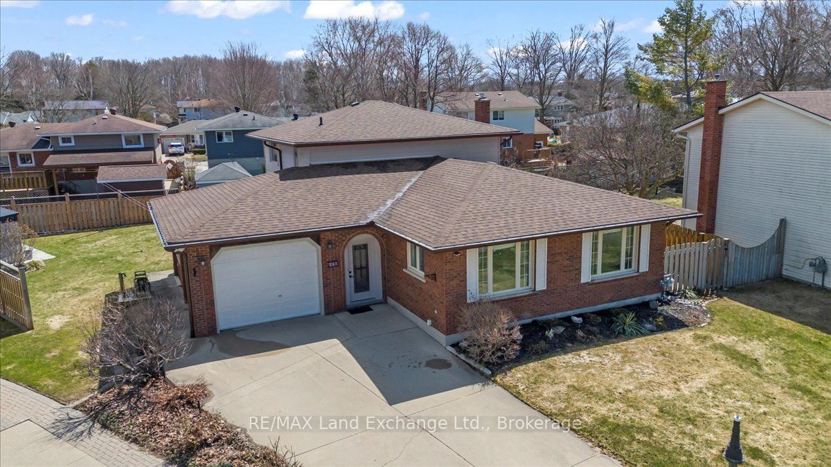 663 Ashwell Crescent, Saugeen Shores, ON N0H 2C3
