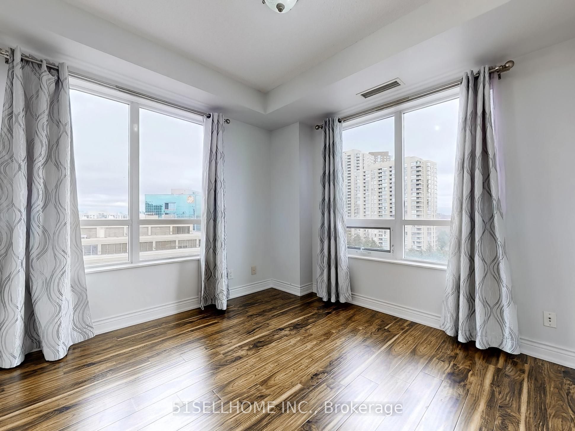 133 Wynford Drive, #1008