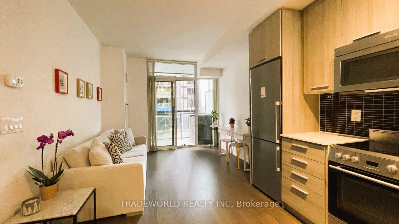 1 Bedroom Condo at 105 George, Toronto For sale