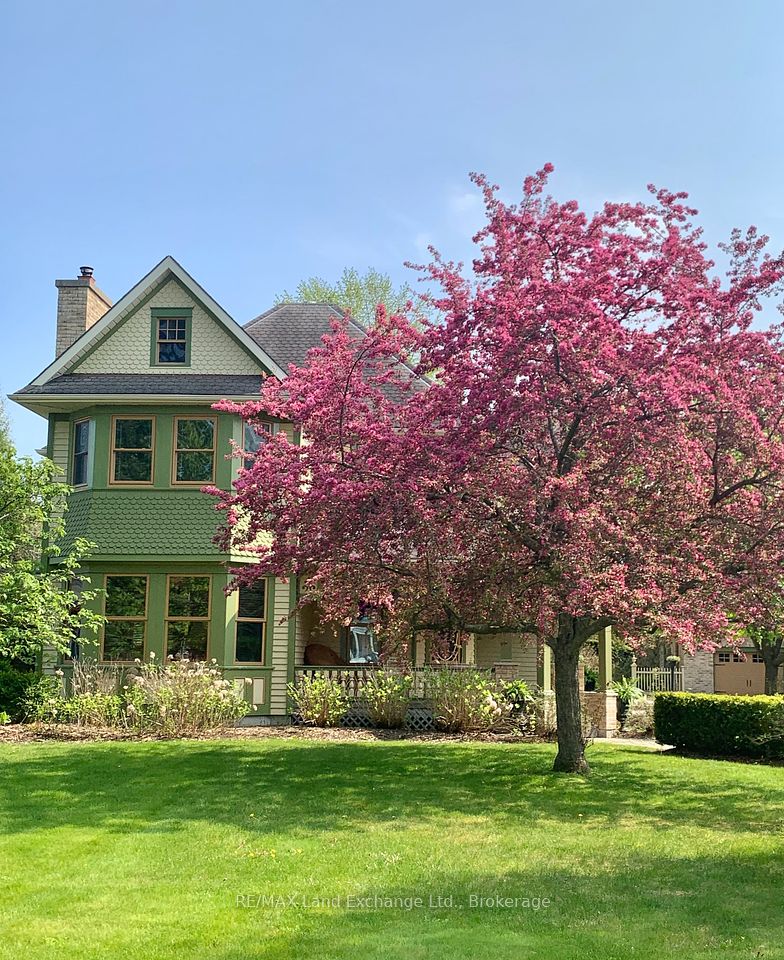 41 Metcalf Street, Saugeen Shores, ON N0H 2L0