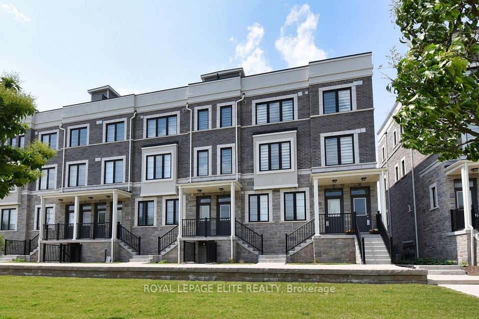 383 Dundas Street