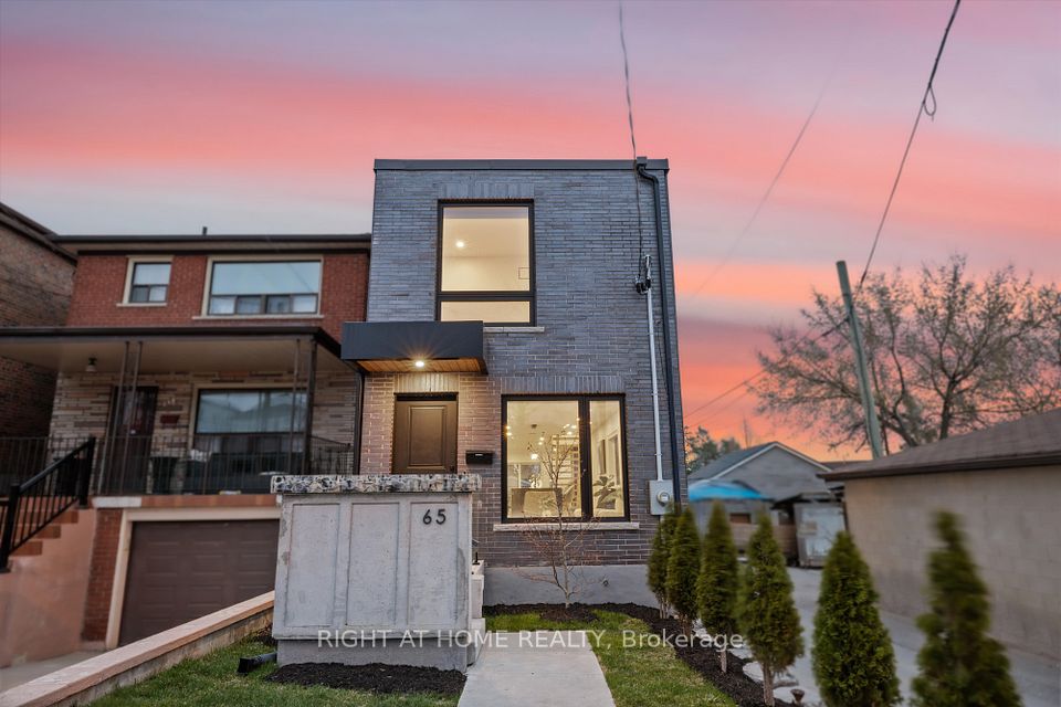 65 Aileen Avenue