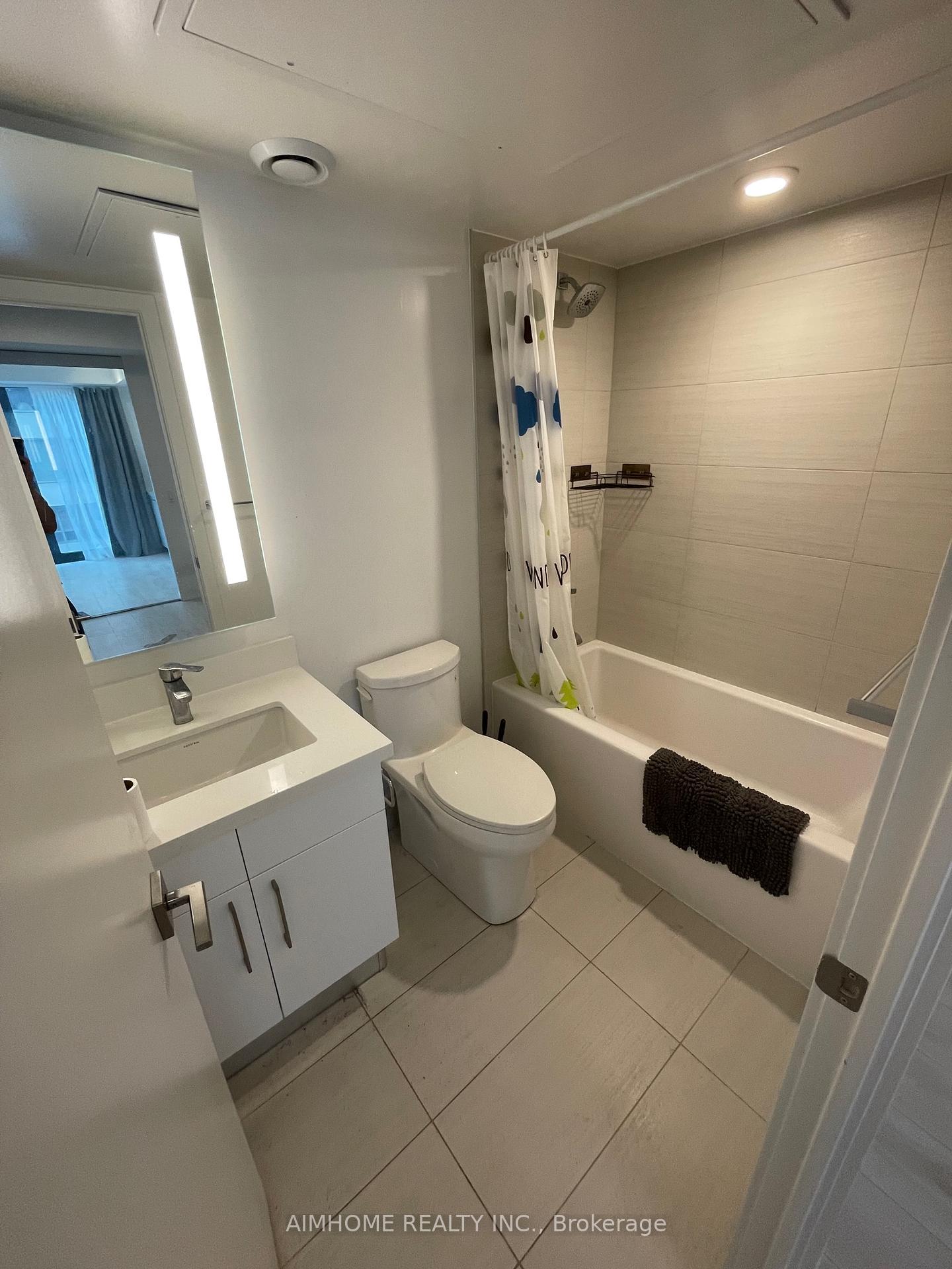 1 Bedroom Condo at 188 Cumberland, Toronto For sale