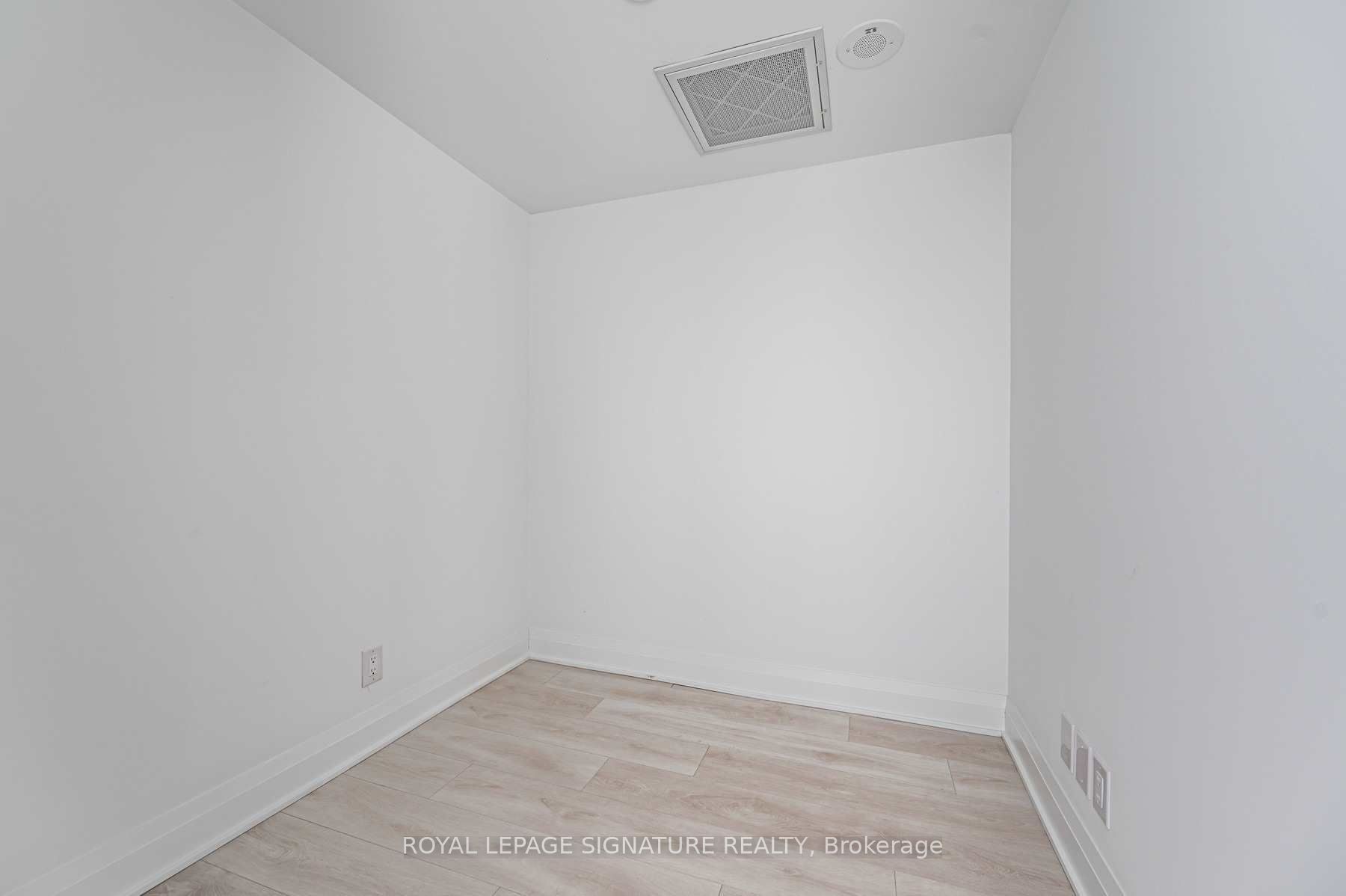 33 Frederick Todd Way, #509