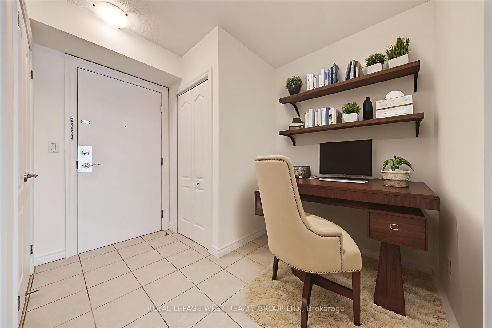 1 Bedroom Condo at 2088 Lawrence, Toronto For sale