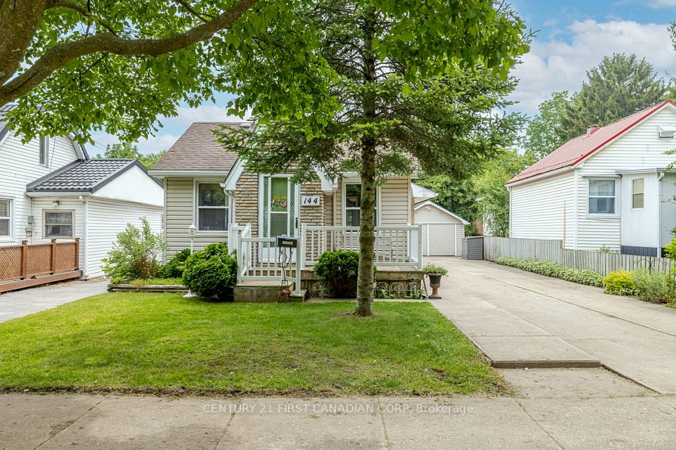 144 Emerson