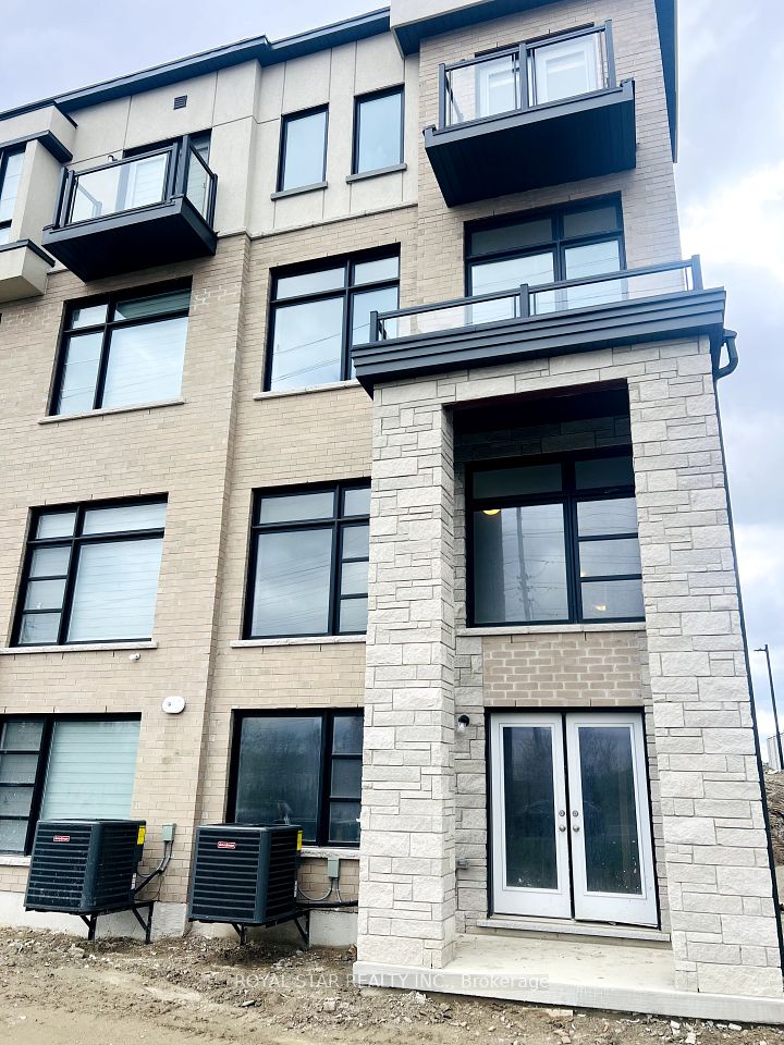 103 Inverary Crescent, Vaughan, ON L4H 5G9