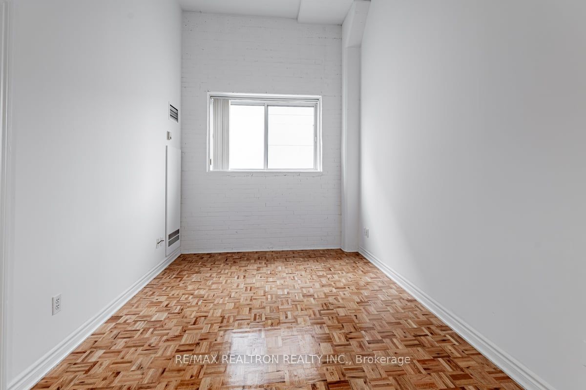 1401 Dupont Street, #116
