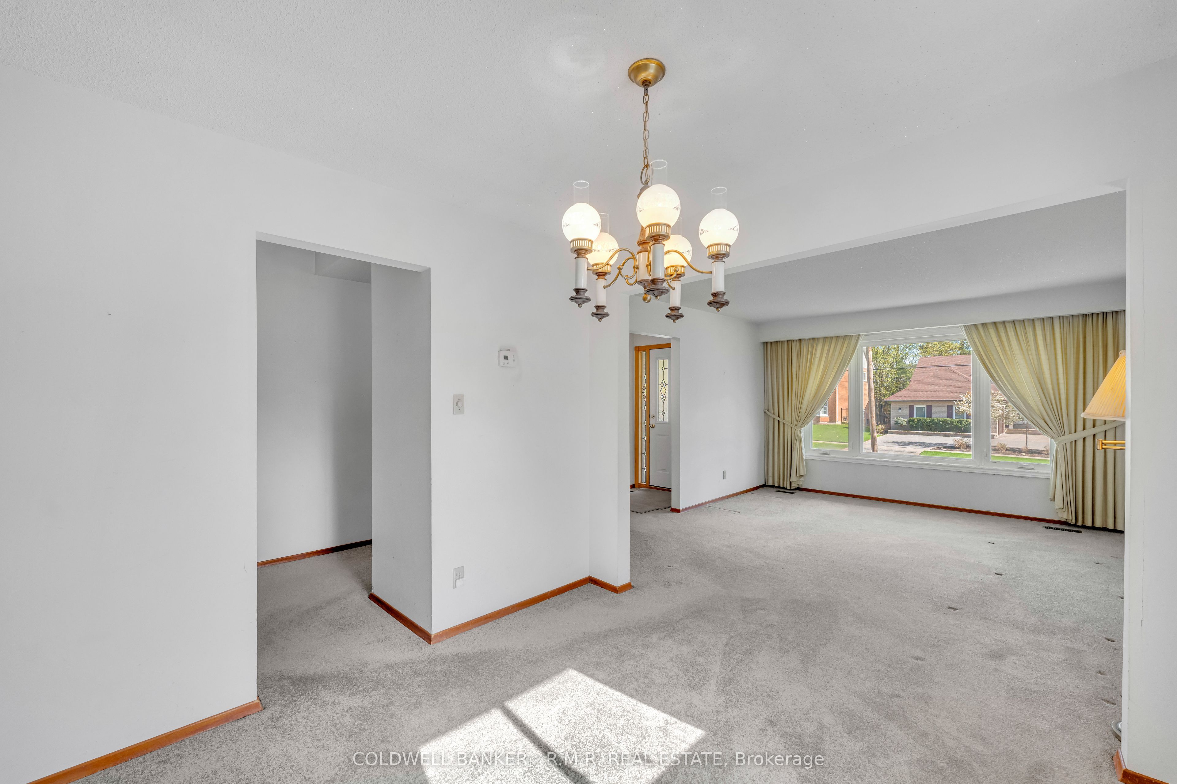 86 Twyn Rivers Drive