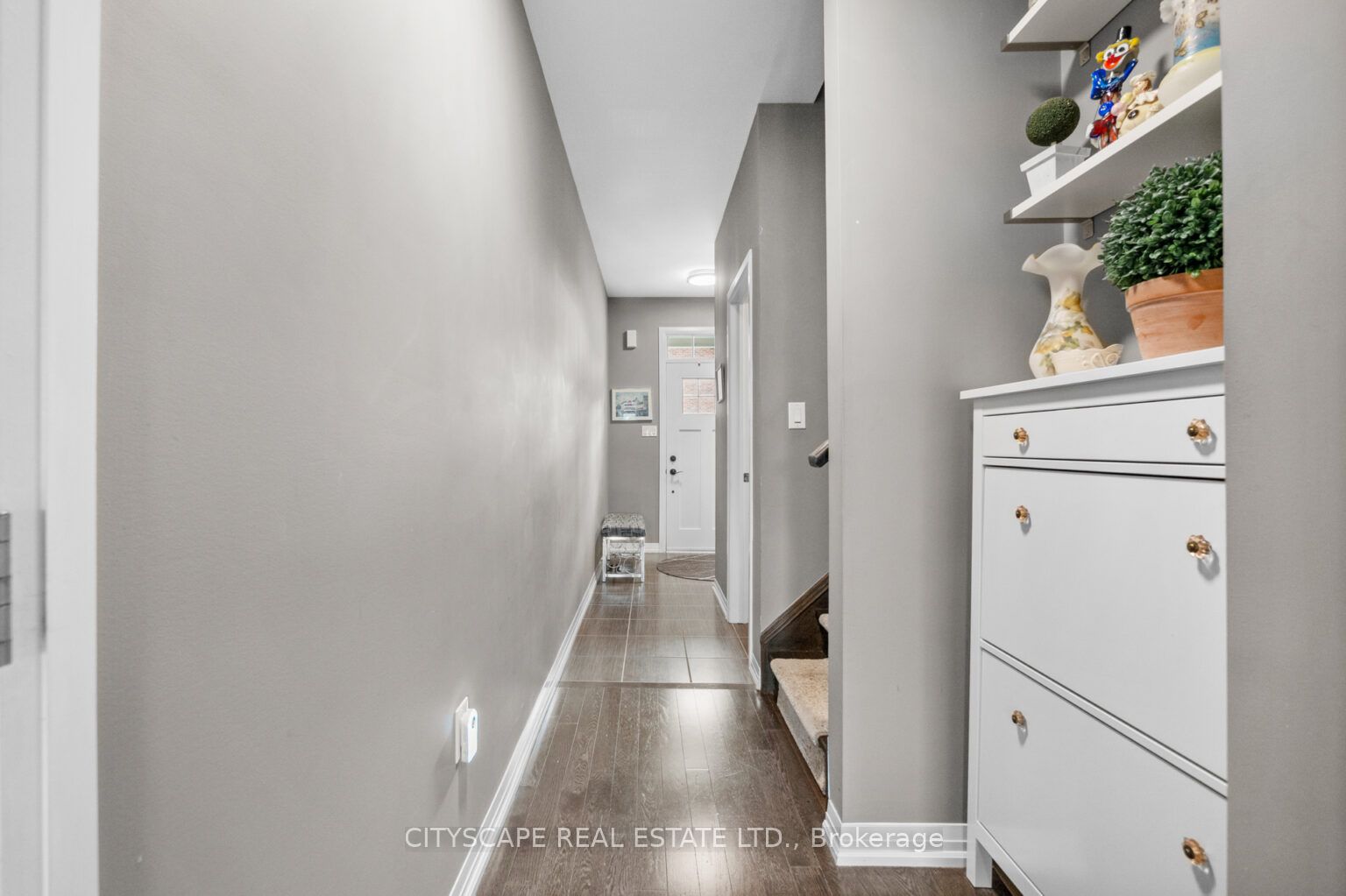 765 Banks Crescent