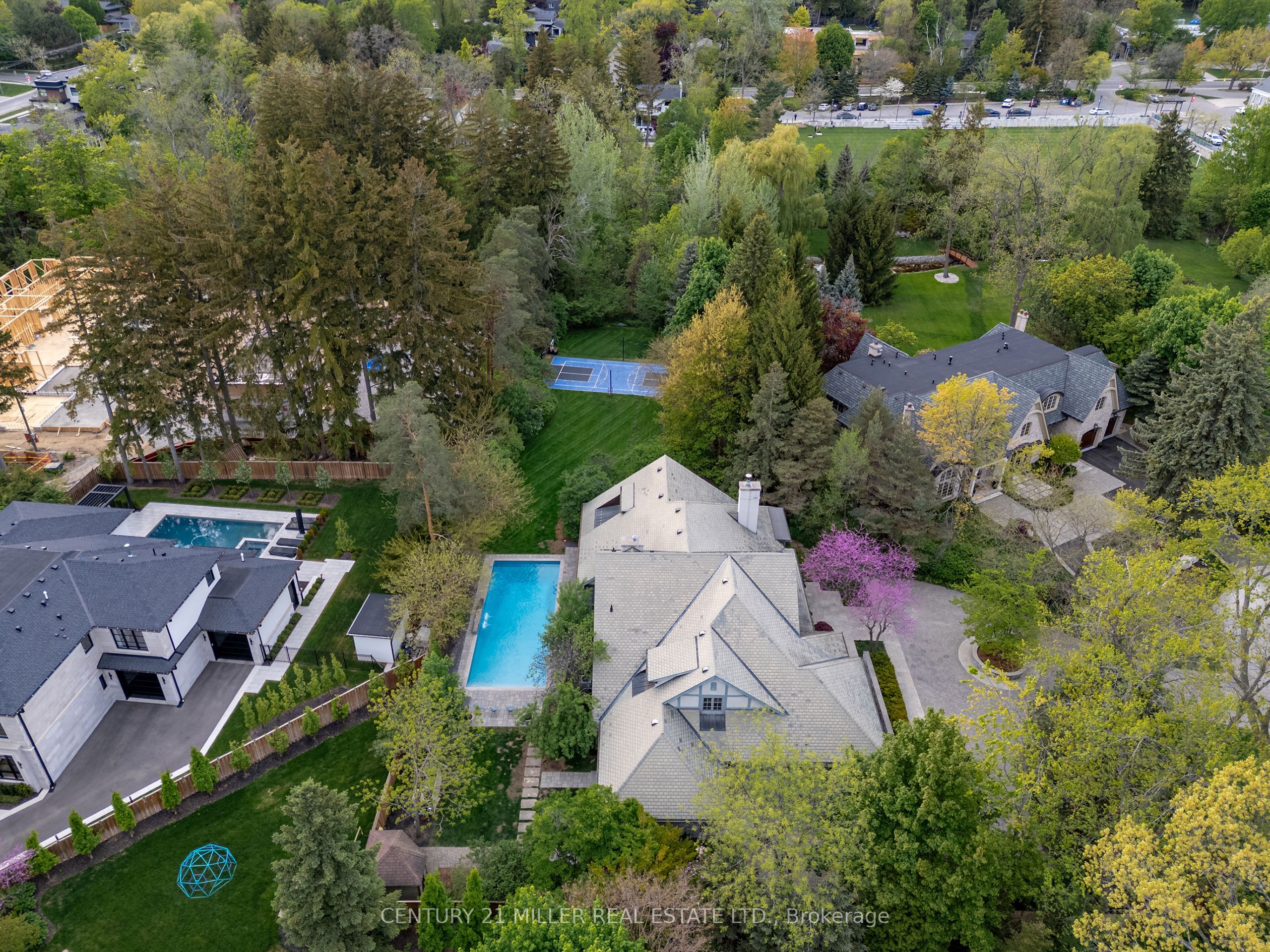 370 Poplar Drive